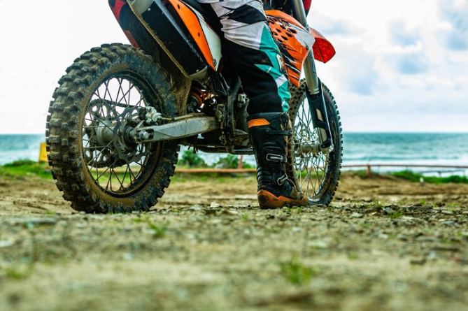 Off-Road Motorcycle Transport: Special Considerations for Shipping All-Terrain Vehicles